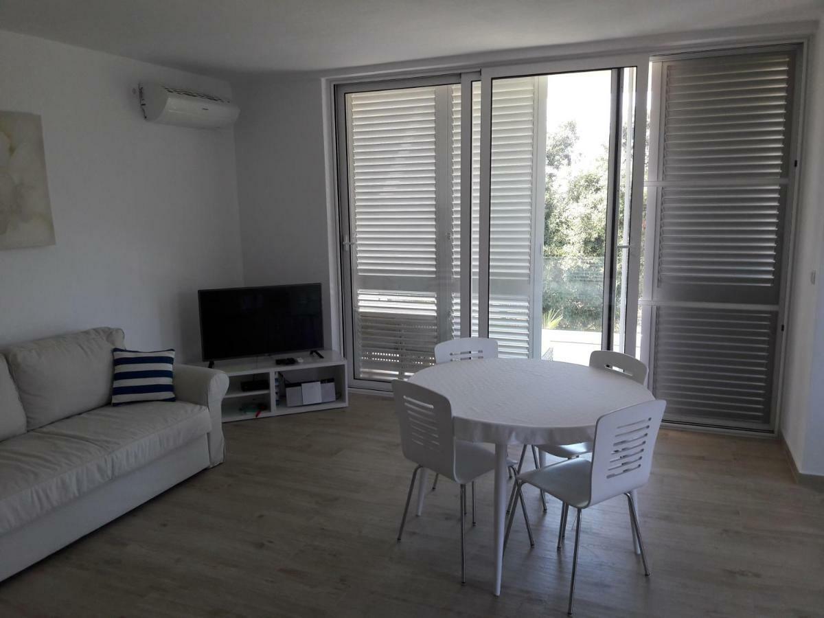 Apartment Marina Silba Exterior photo